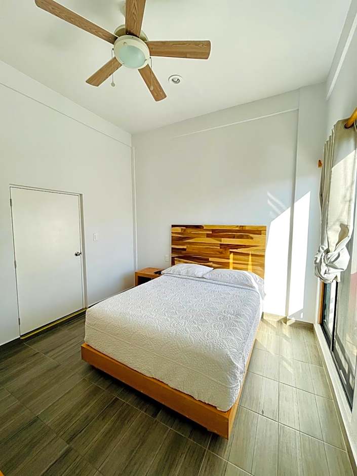 SuitesMB