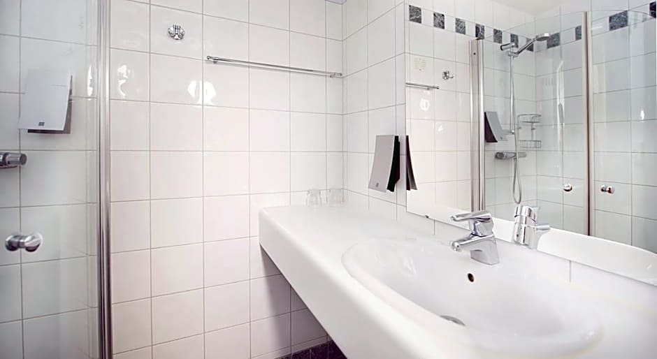 Home Hotel Temperance