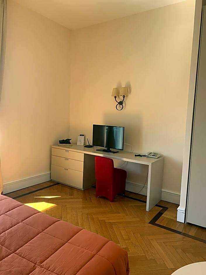 Residence gli Angioini srl