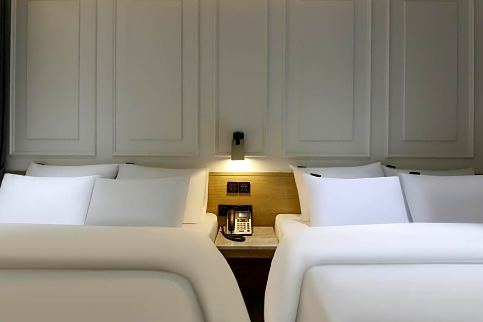 Brown Dot Hotel Pyeonghwa plaza