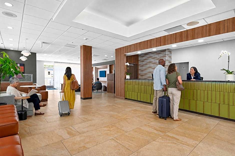 Gateway Hotel Santa Monica