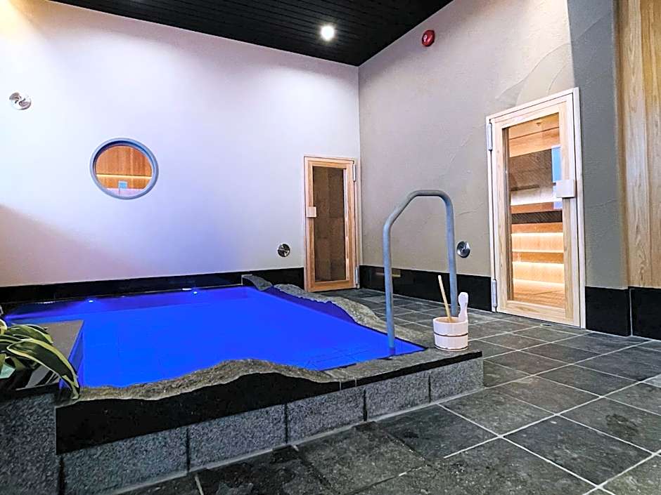 Capsle Hatago Akasaka SPABLIC INN