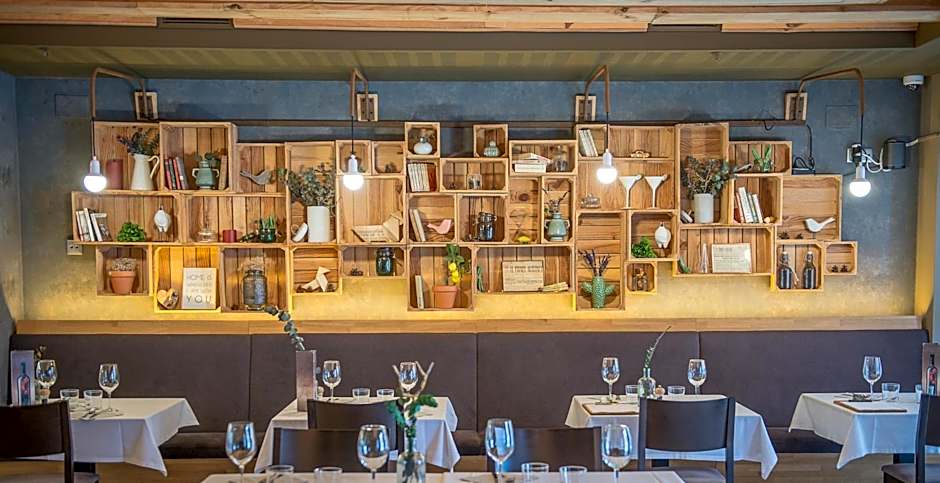 Apartahotel & Spa Jacetania