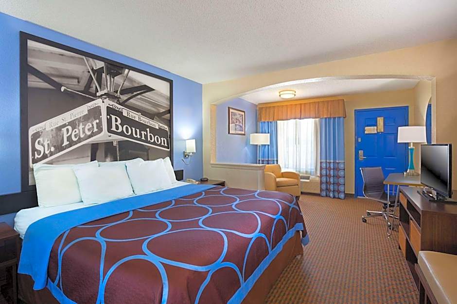 Super 8 by Wyndham Hammond