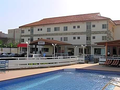 Ave Maria Hotel