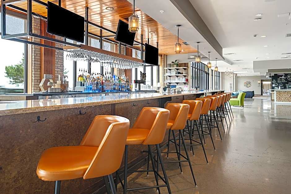 Hotel Indigo Traverse City By IHG