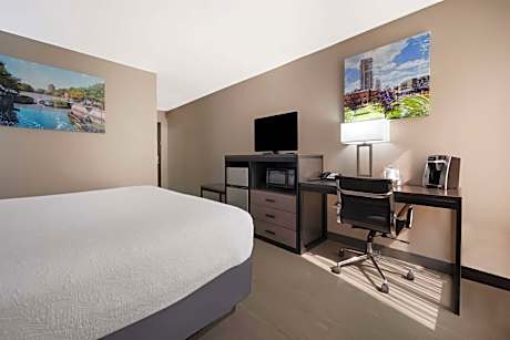 King Room - Non-Smoking