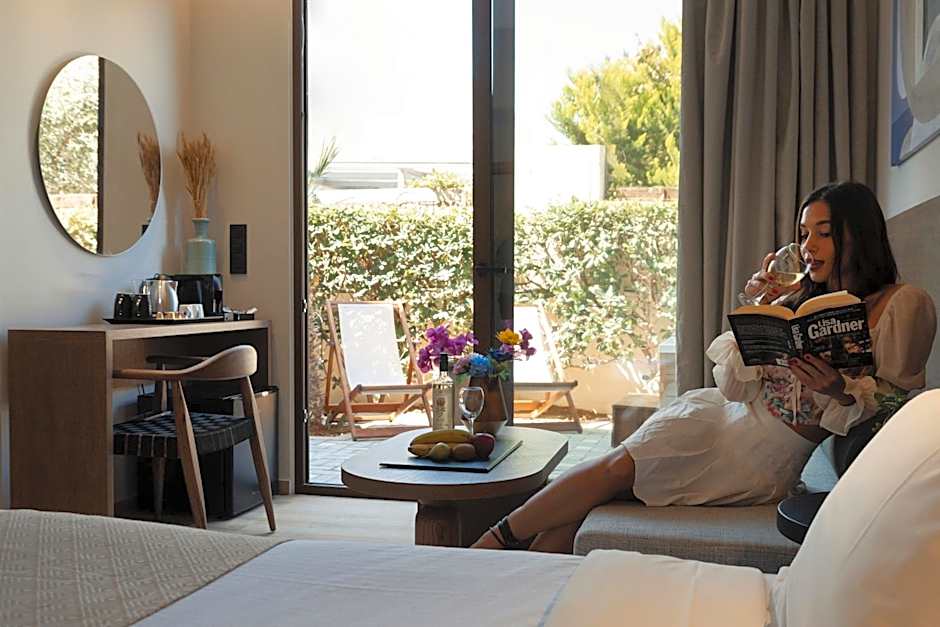 Dimitra Hotel & Apartments by Omilos Hotels