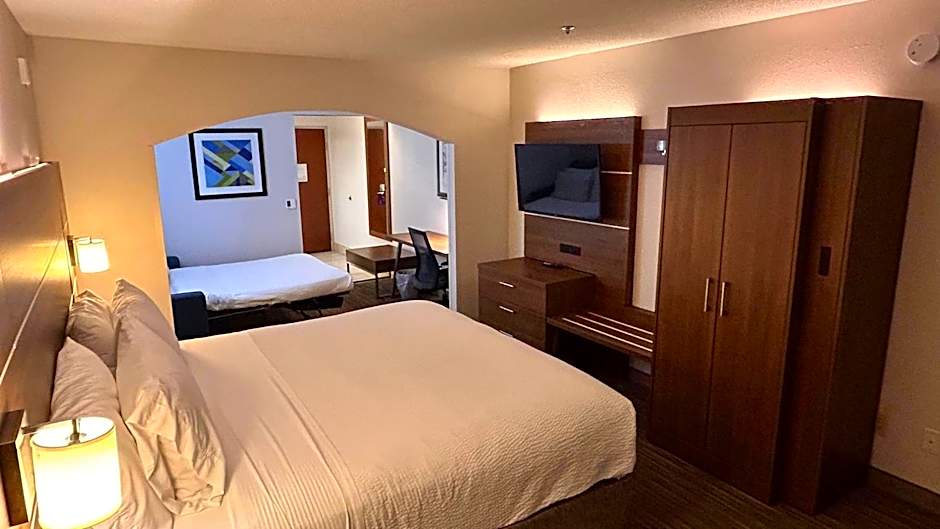 Holiday Inn Express & Suites Reidsville By IHG