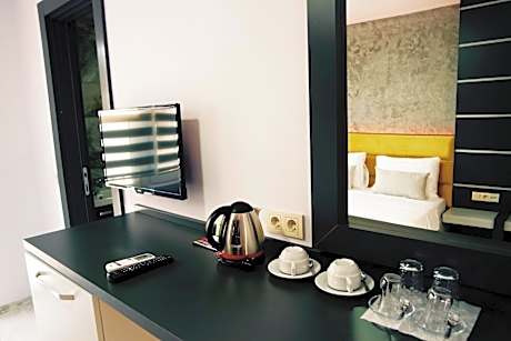 Basement Room - No Balcony