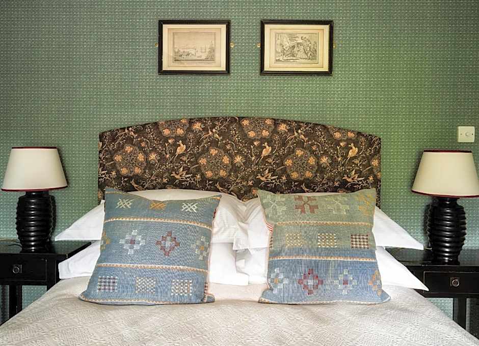 George and Dragon Clifton