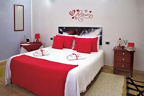Standard Double Room with Shared Bathroom