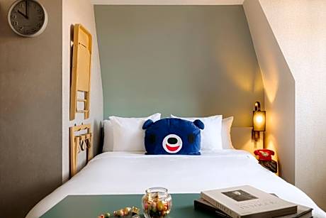 Comfort Room 1 Double Bed 1 Single Bed