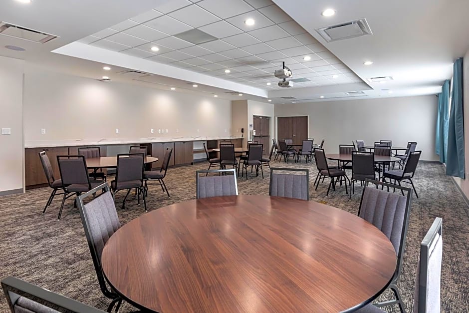 Staybridge Suites Dallas Grand Prairie