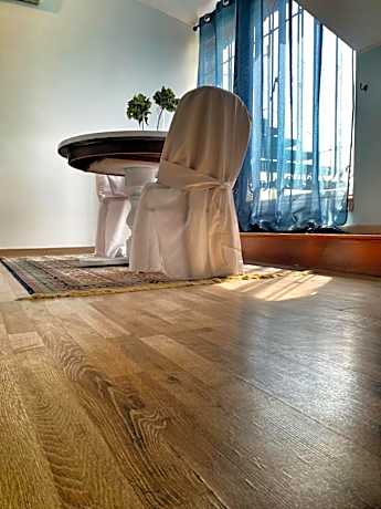 Deluxe Suite with Spa Bath