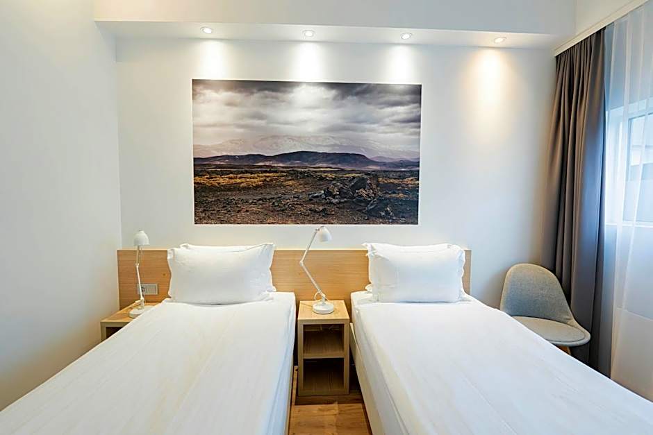 Storm Hotel by Keahotels