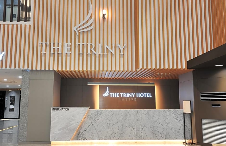 Triny Hotel
