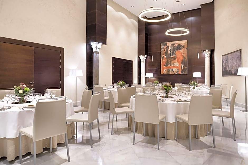 NH Collection Granada Victoria