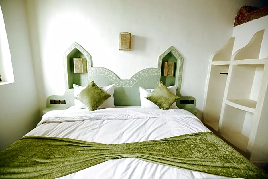 Traditional Riad Merzouga Dunes