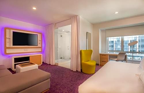 YOTEL Boston