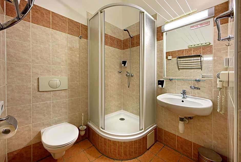 Hotel Golden City Garni