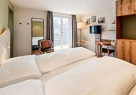 Twin Room with Eiger View