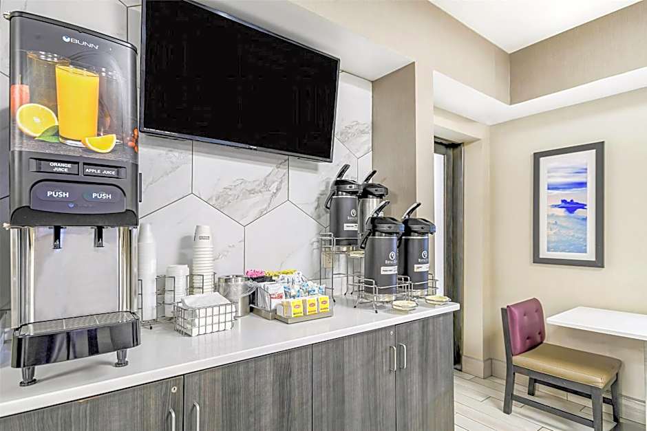 La Quinta Inn & Suites by Wyndham Batavia