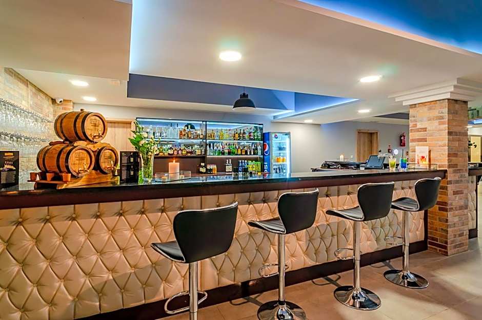 Hotel Paryski Art & Business Zakopane - Basen Jacuzzi Sauna Małpi Gaj