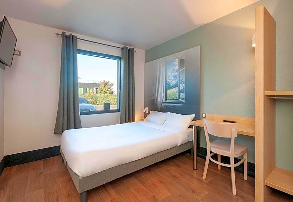 B&B HOTEL Pau Zénith