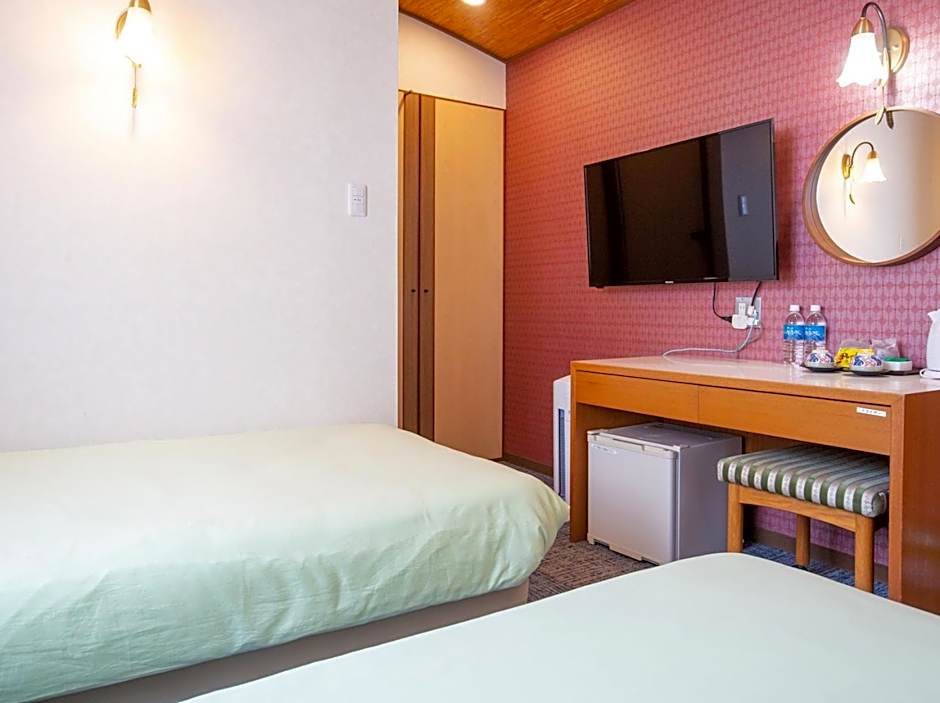 Shinnishiki Hotel