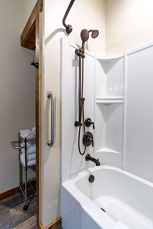 The Adventure Inn Yellowstone