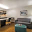 MainStay Suites Chattanooga Hamilton Place