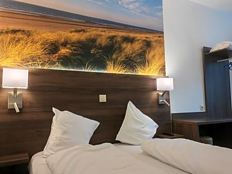 Small Twin Room