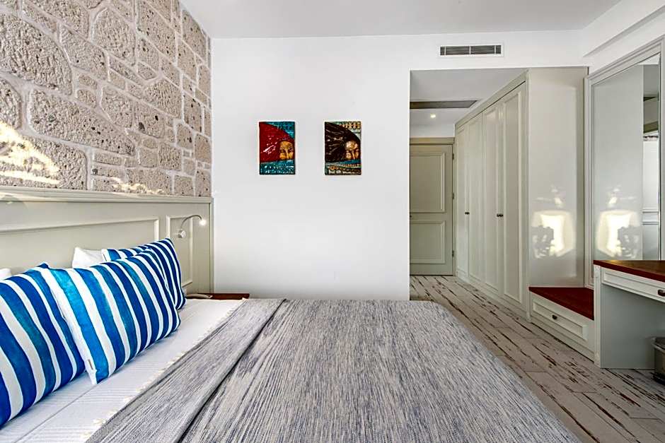 Rhodium Hotel Alaçatı