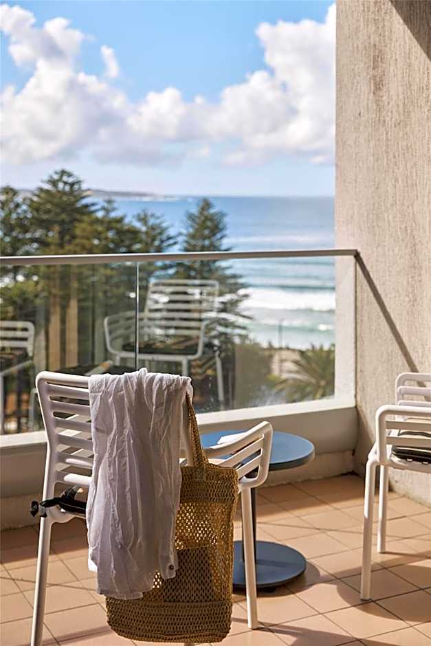 Rydges Cro''a Beachside