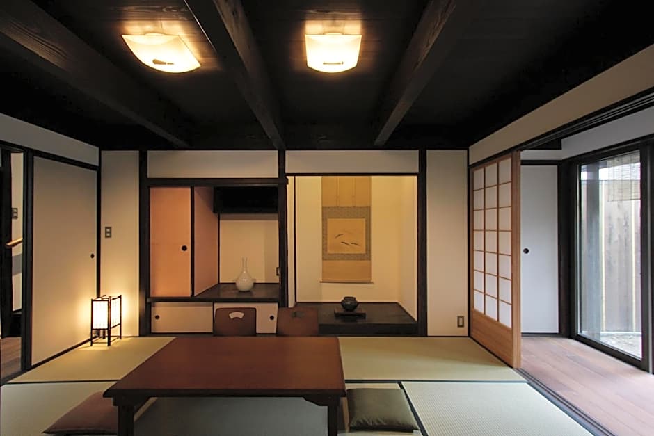 Momohana an Machiya House