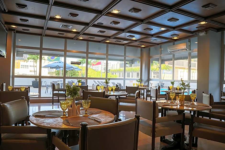 Plaza Blumenau Hotel