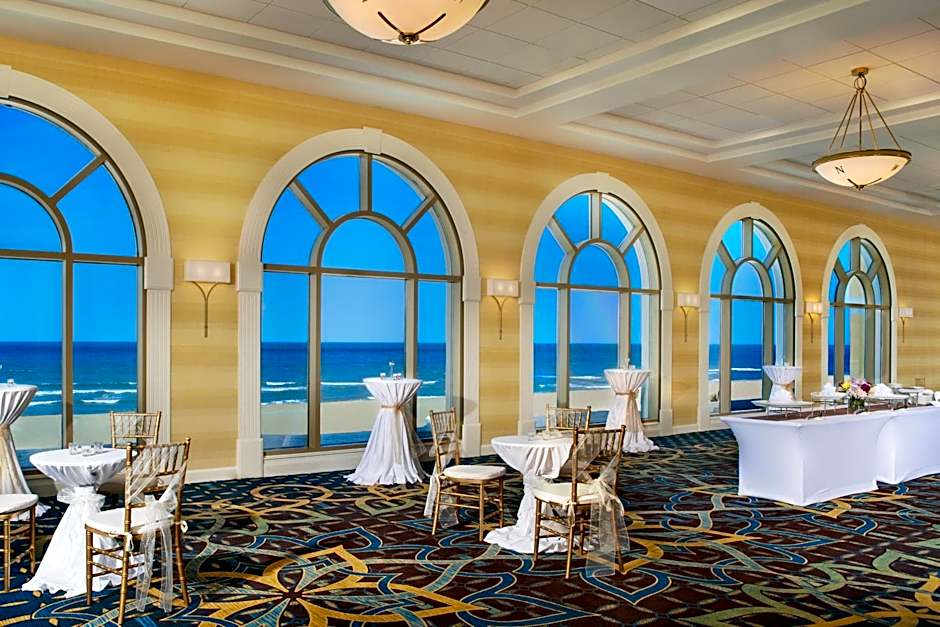 Sheraton Virginia Beach Oceanfront Hotel