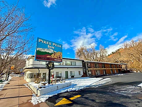 Pikes Peak Inn