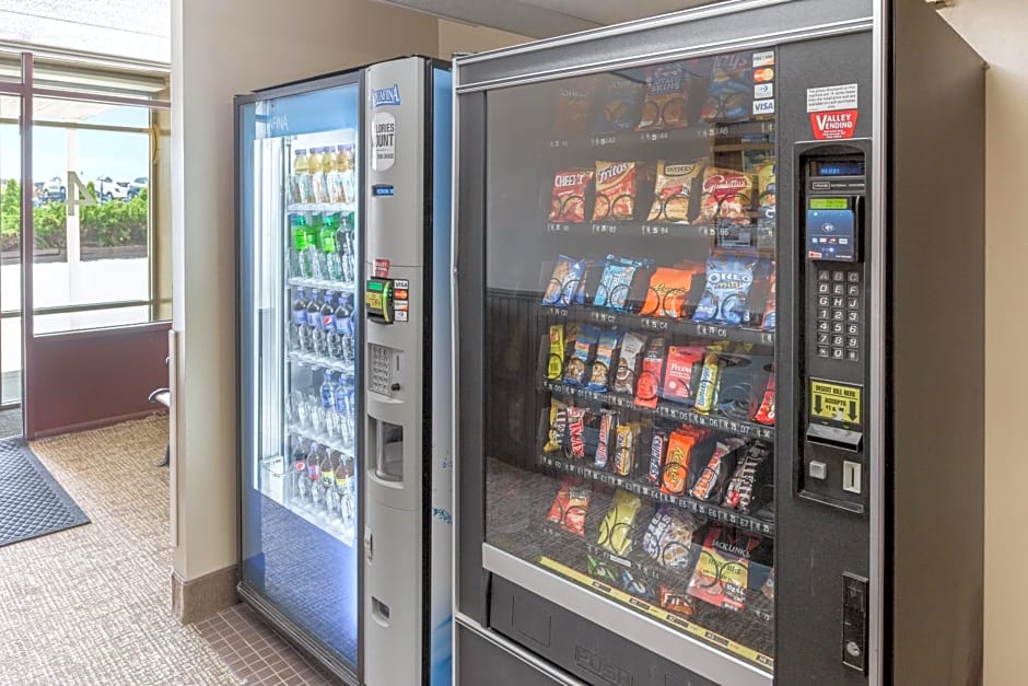 Quality Inn & Suites Plattsburgh