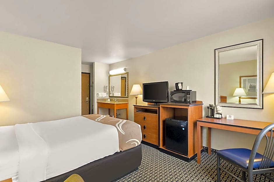 Quality Inn Cheyenne I-25 South