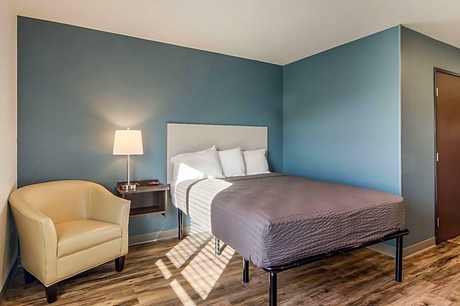 WoodSpring Suites Broomfield-Westminster