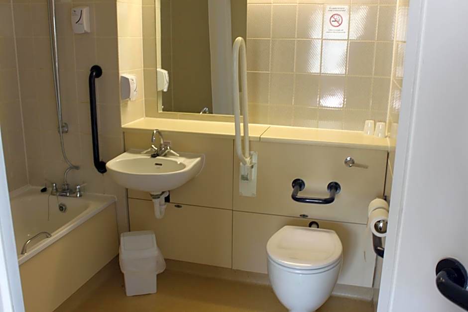 Redwings Lodge Baldock