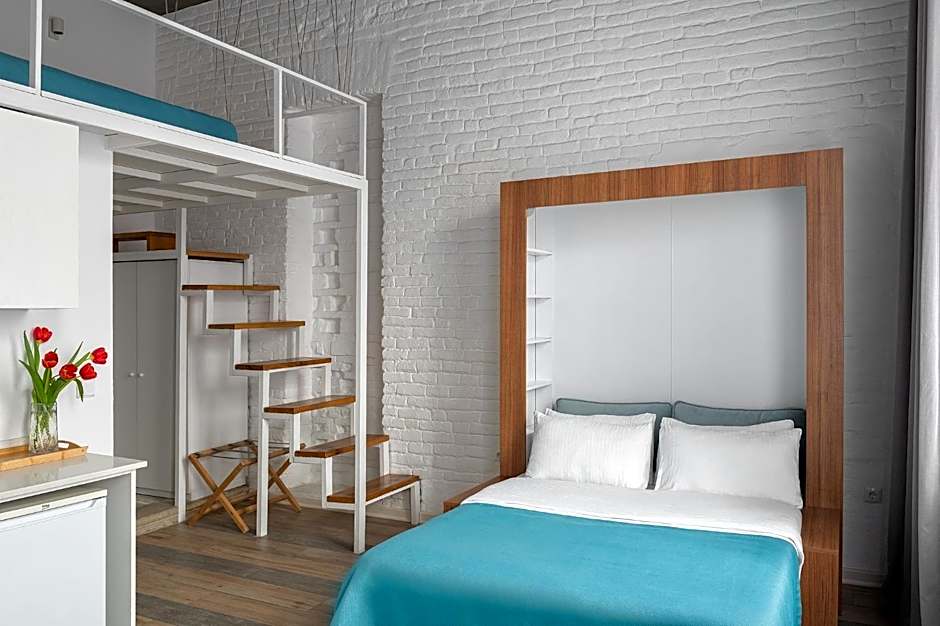 Mariinsky Boutique Hotel