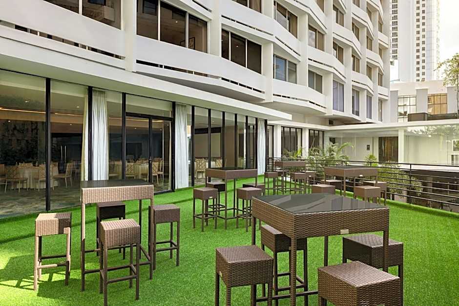 Renaissance Panama City Hotel