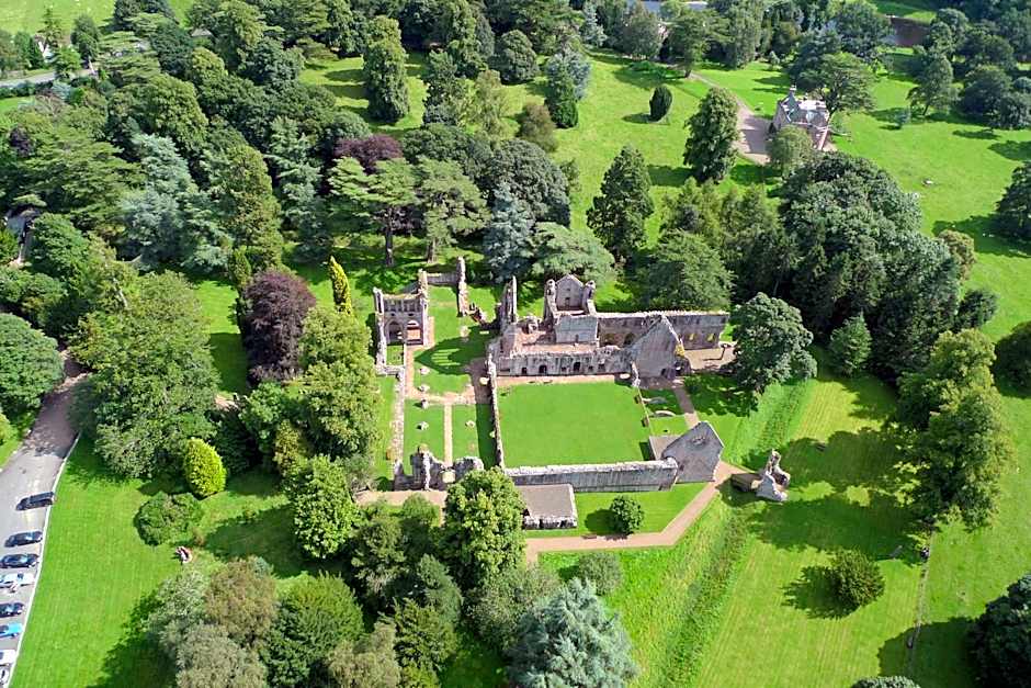 Dryburgh Abbey Hotel