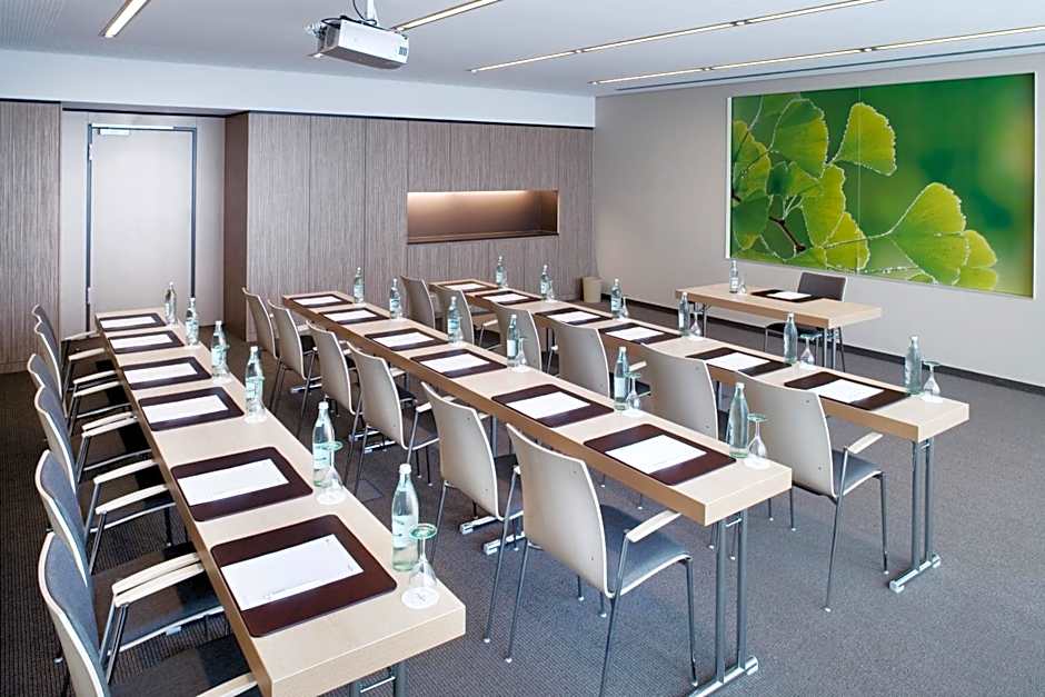 Moevenpick Hotel Frankfurt City