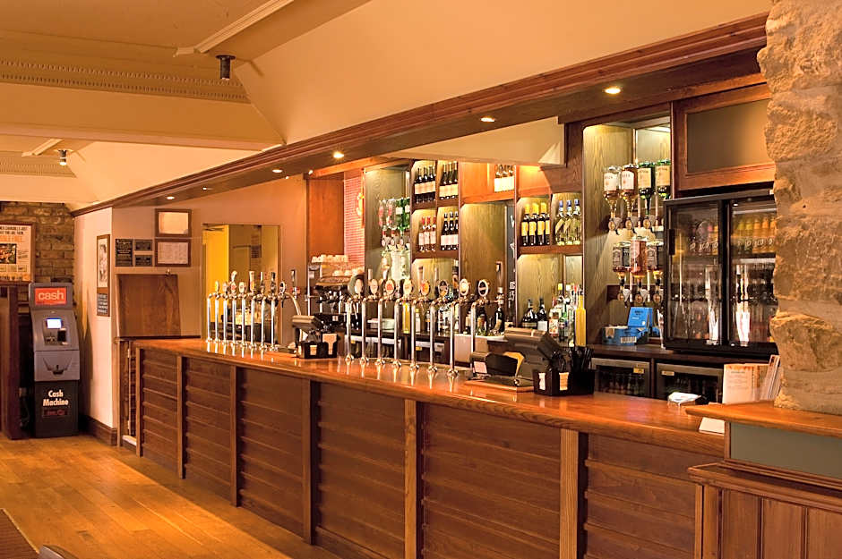 Premier Inn Dundee West