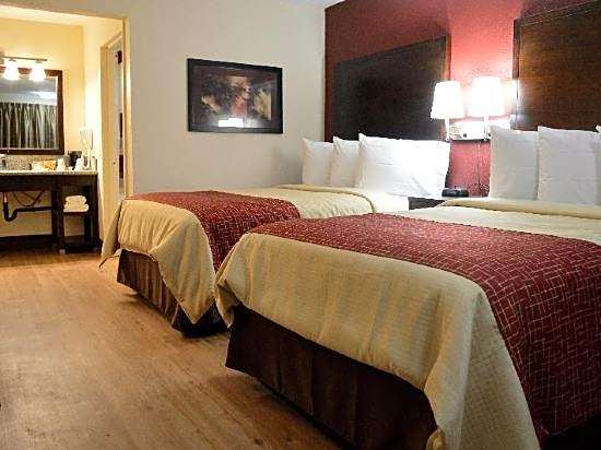 Red Roof Inn & Suites Sacramento North