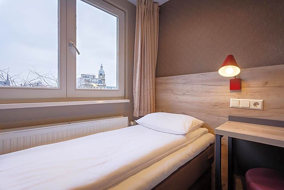 Amsterdam Downtown Hotel